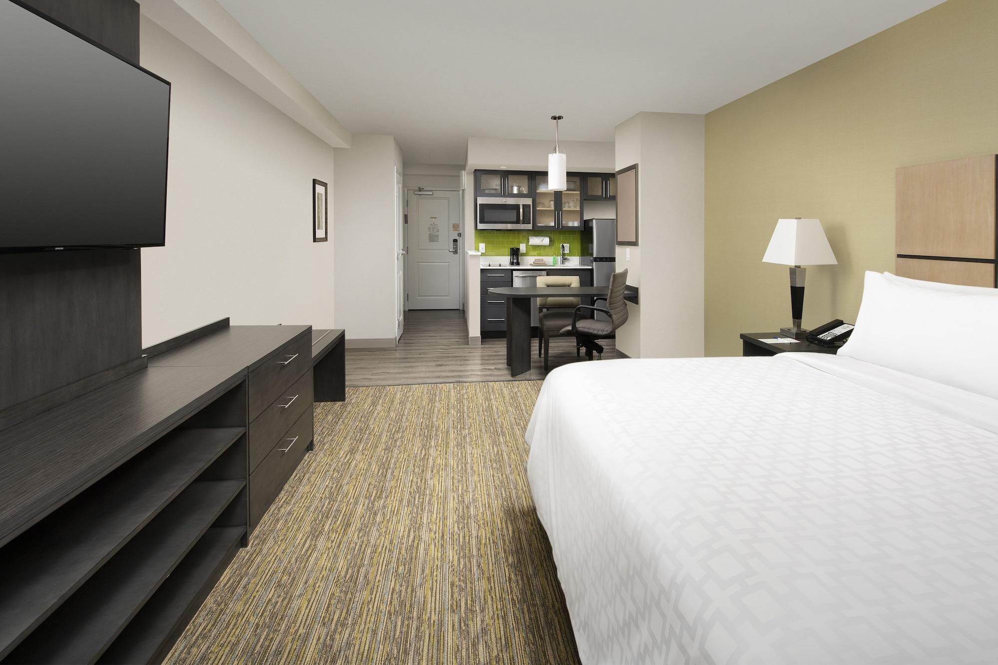 Candlewood Suites Alexandria West By Ihg Exterior photo